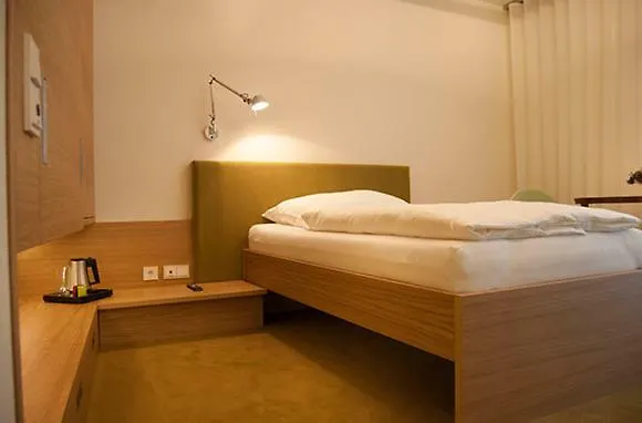 Traumhaus Im Elsterpark فندق *